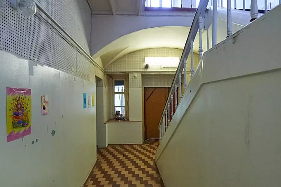БОЛЬНИЦА ОТ СТАРОЙ К НОВОЙ(РАСШИРЕННАЯ ГАЛЕРЕЯ ФОТО)