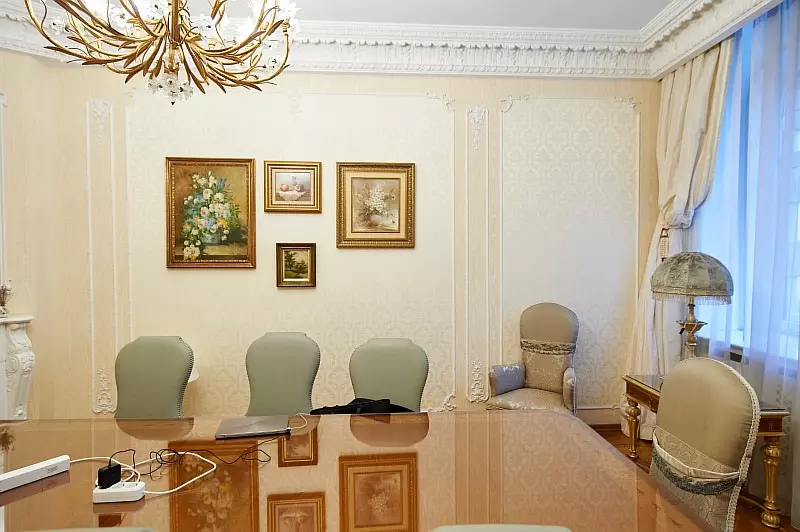 ОФИС В ИНТЕРПРЕТАЦИИ БАНДИТСКОГО ПЕТЕРБУРГА