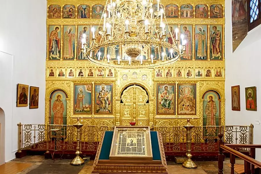 ХРАМ С КОЛОКОЛЬНЕЙ