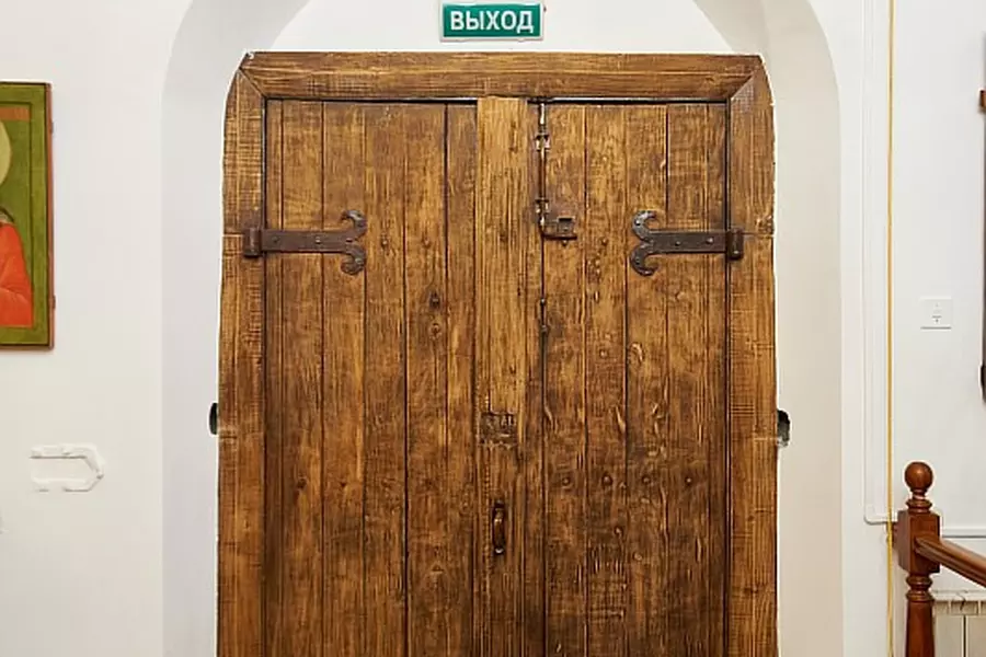 ХРАМ С КОЛОКОЛЬНЕЙ