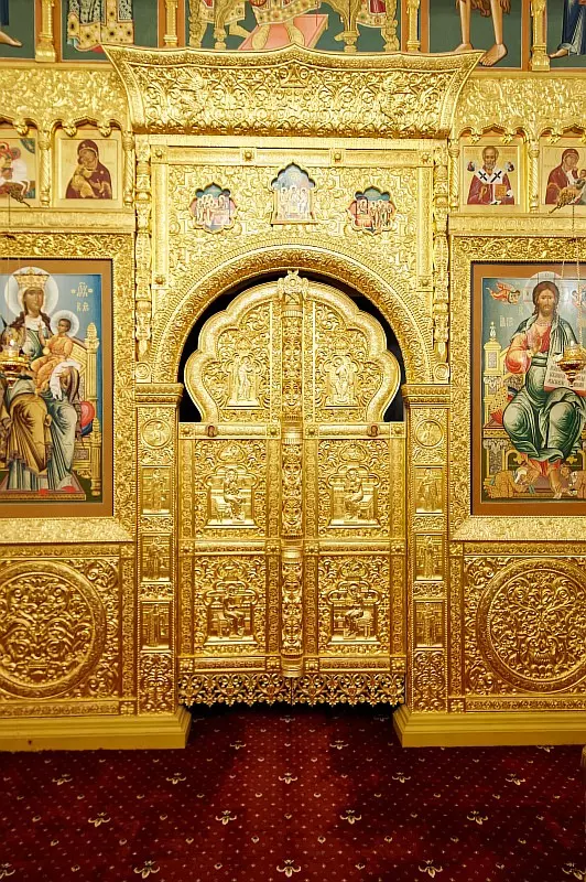 ХРАМ С КОЛОКОЛЬНЕЙ