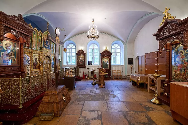 ХРАМ С КОЛОКОЛЬНЕЙ