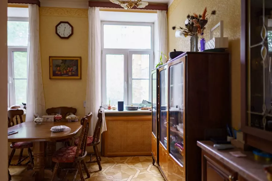 БОЛЬШАЯ ОБЖИТАЯ КВАРТИРА