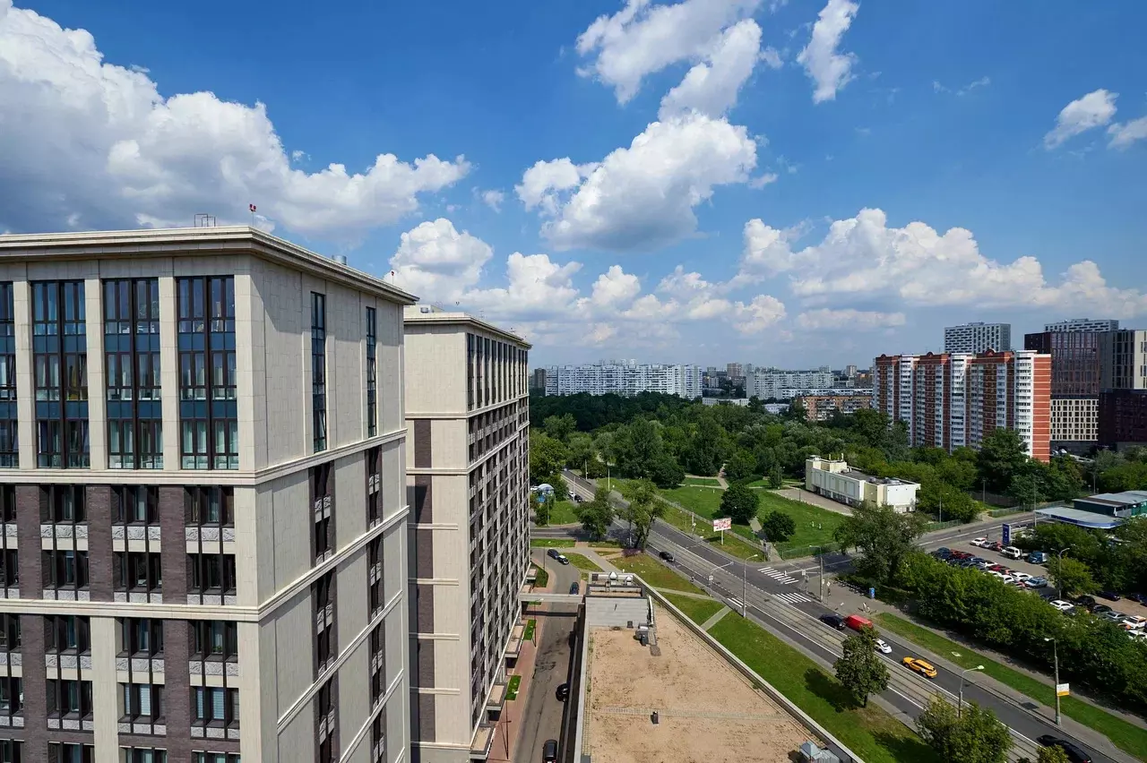 КРЫША МОСКОВСКОЙ НОВОСТРОЙКИ