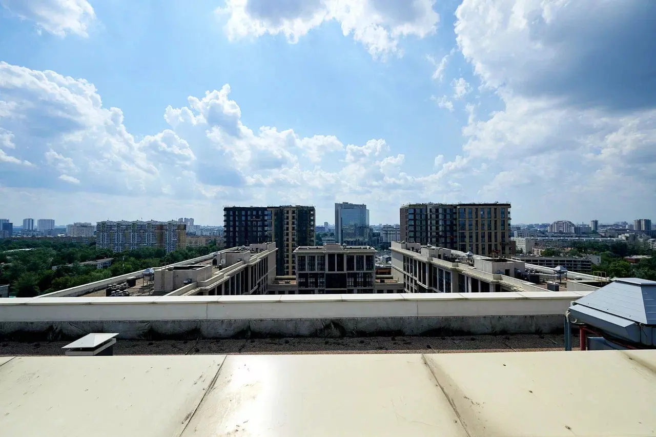 КРЫША МОСКОВСКОЙ НОВОСТРОЙКИ