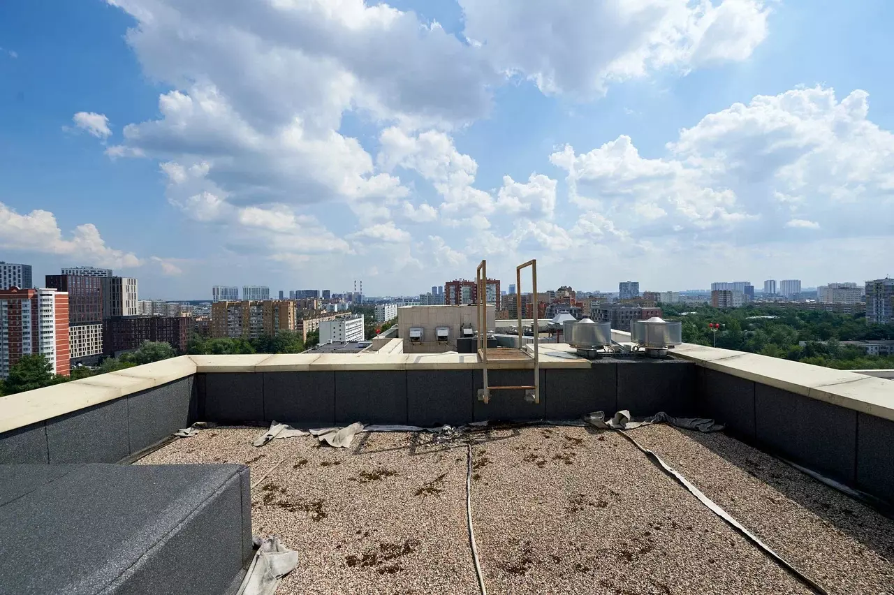 КРЫША МОСКОВСКОЙ НОВОСТРОЙКИ