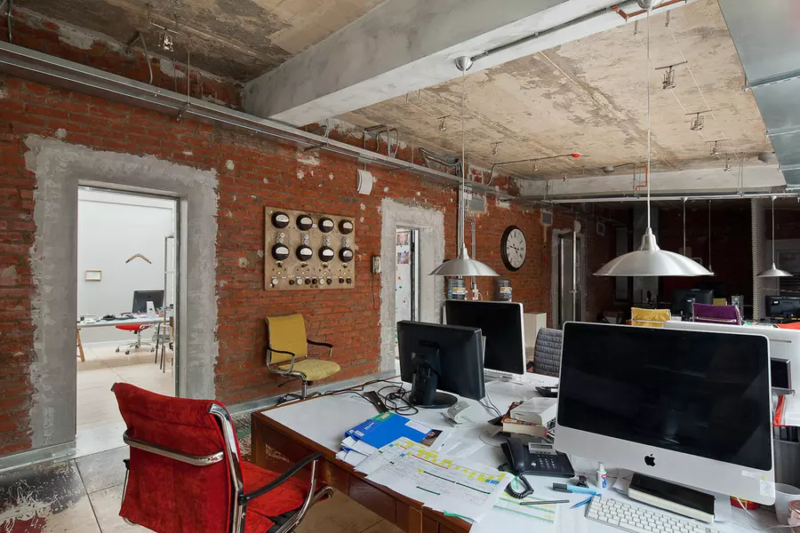 ЛОФТОВЫЙ OPEN SPACE С АРТ - ПРОСТРАНСТВОМ