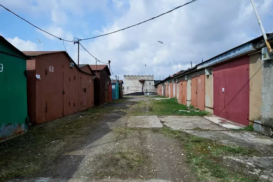 БОЛЬШОЙ ГАРАЖ В ГАРАЖНОМ КООПЕРАТИВЕ