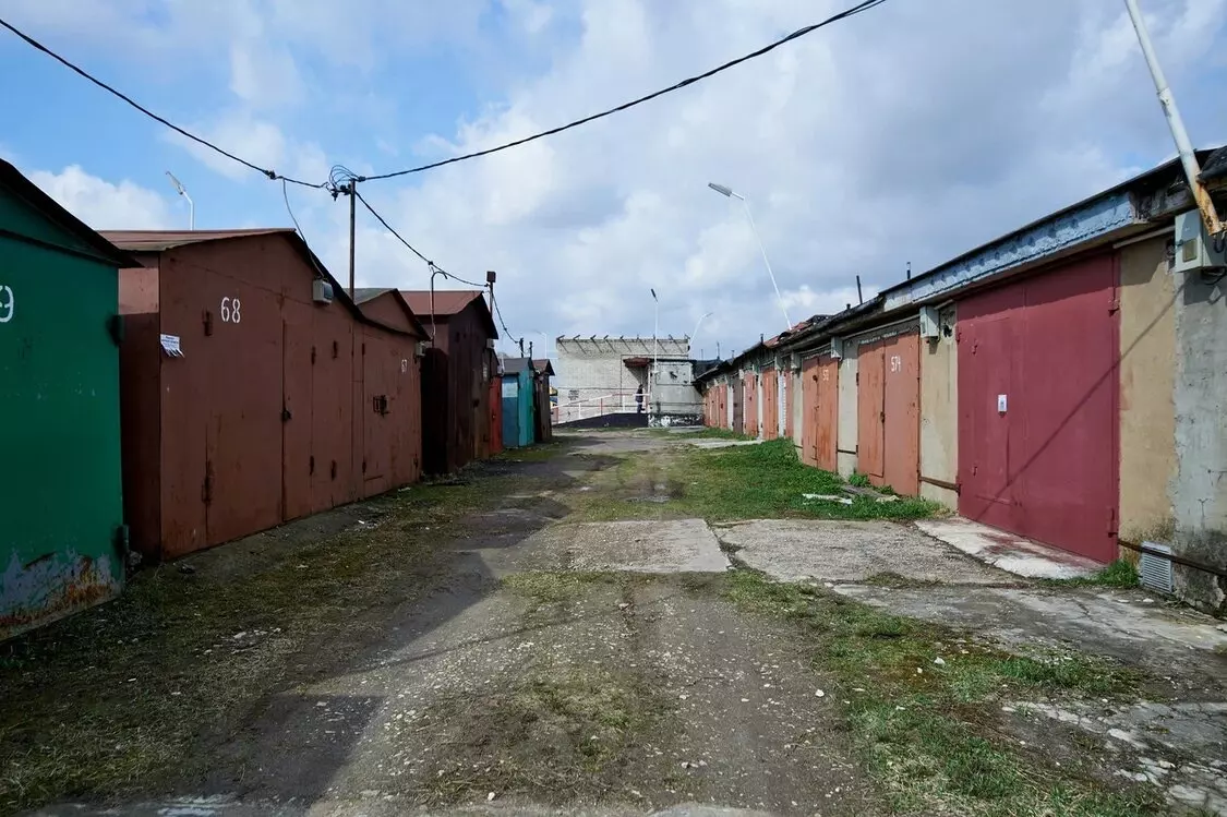 БОЛЬШОЙ ГАРАЖ В ГАРАЖНОМ КООПЕРАТИВЕ