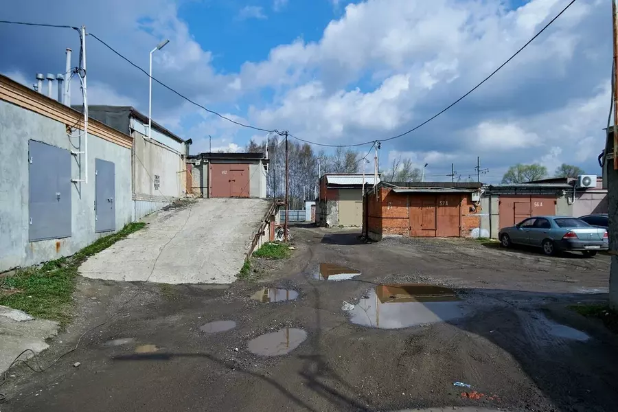 БОЛЬШОЙ ГАРАЖ В ГАРАЖНОМ КООПЕРАТИВЕ