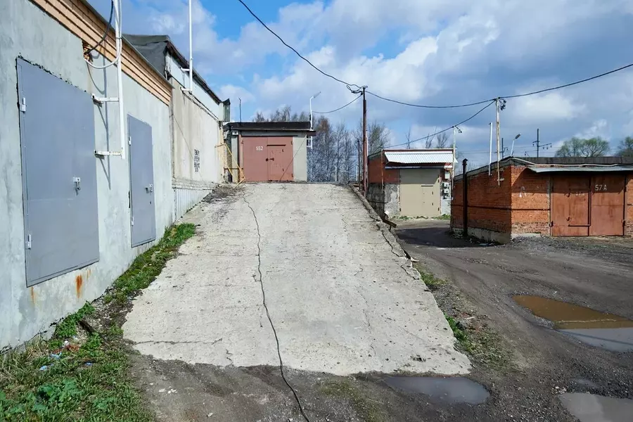 БОЛЬШОЙ ГАРАЖ В ГАРАЖНОМ КООПЕРАТИВЕ
