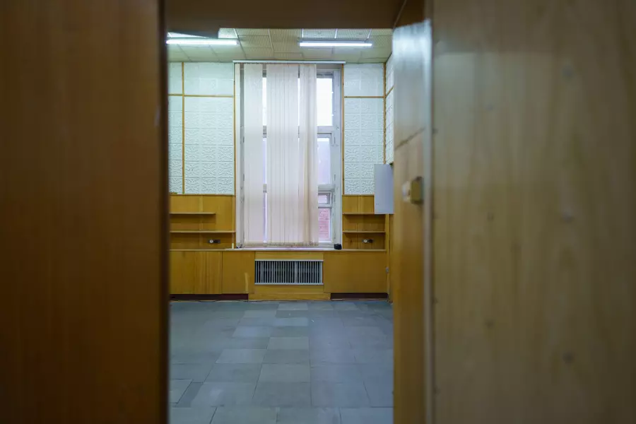 СТАРОЕ НИИ + КАБИНЕТЫ В ДЕРЕВЕ + КОРИДОРЫ+ ТЕРРИТОРИ