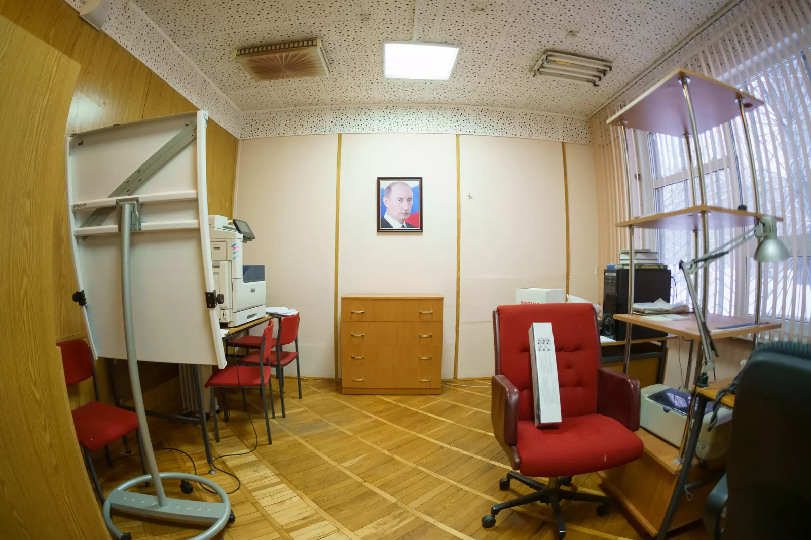 КАБИНЕТЫ СССР + КОРИДОРЫ С ХОЛОМ НИИ 